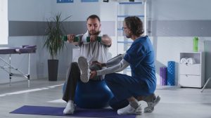 Cobertura de fisioterapia en seguro médico: 3 Mejores Pólizas
